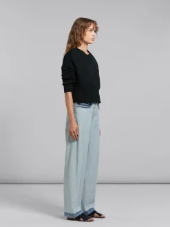Knitwear><noscript><img width=