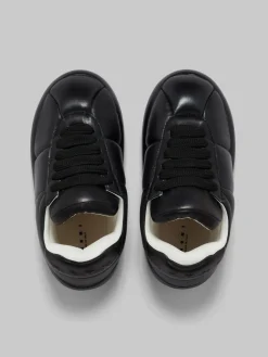 Sneakers><noscript><img width=