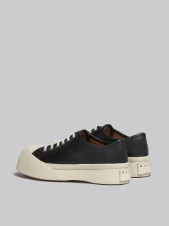 Sneakers | Pablo><noscript><img width=