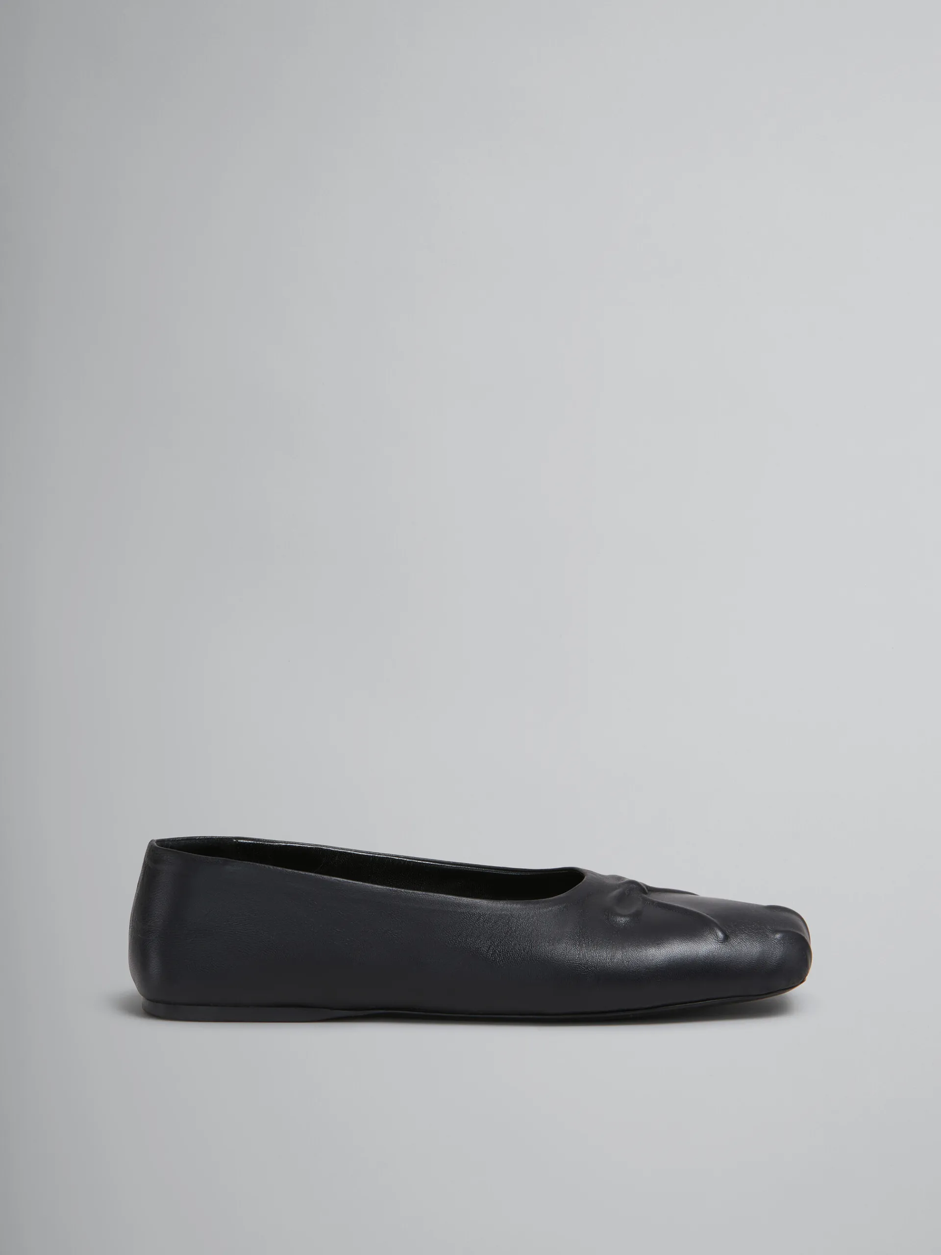 Flats>Marni Nappa Leather Seamless Little Bow Ballet Flat BLACK
