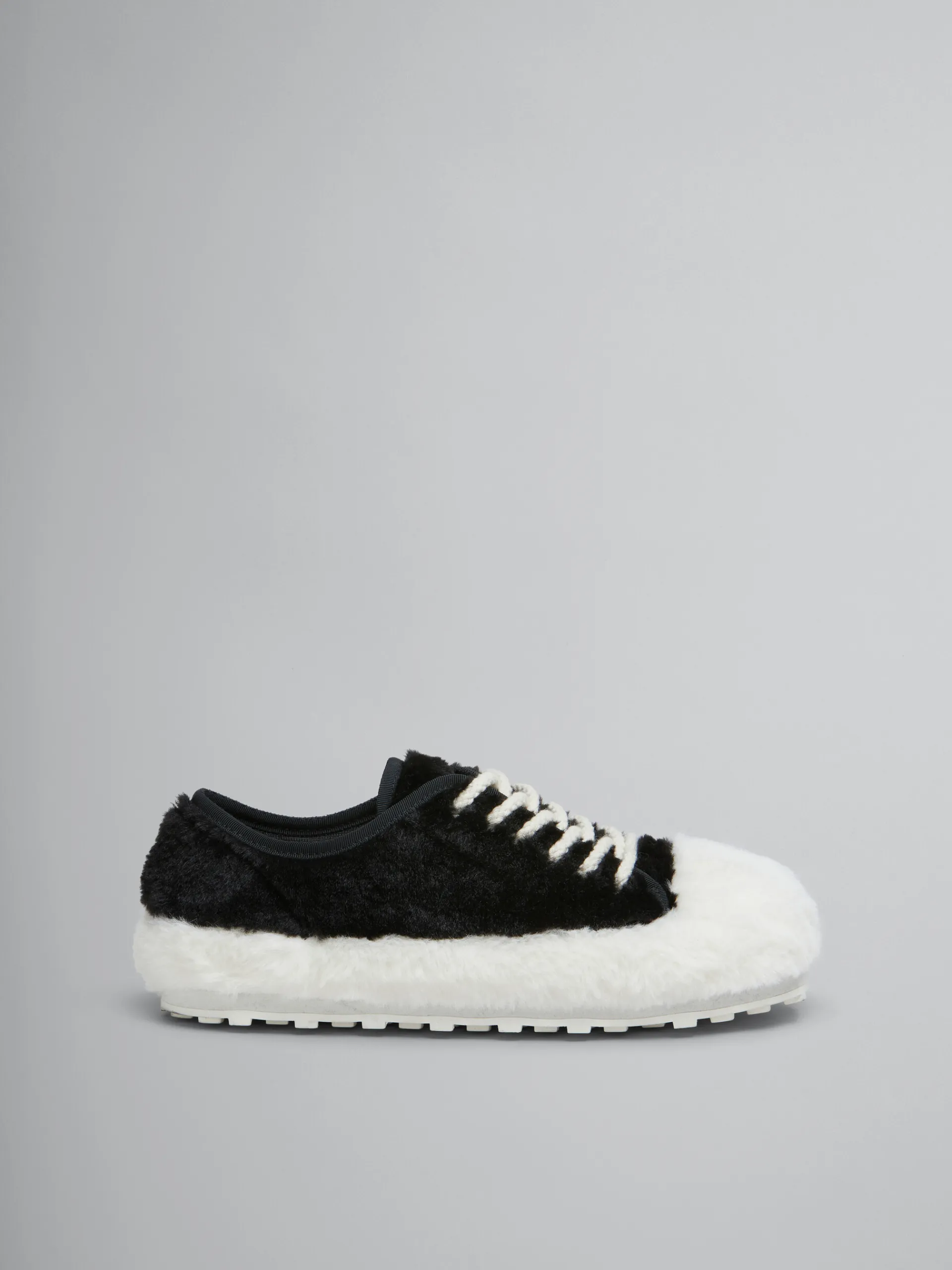 Sneakers>Marni Black Teddy Tennis Sneaker LILY WHITE/BLACK