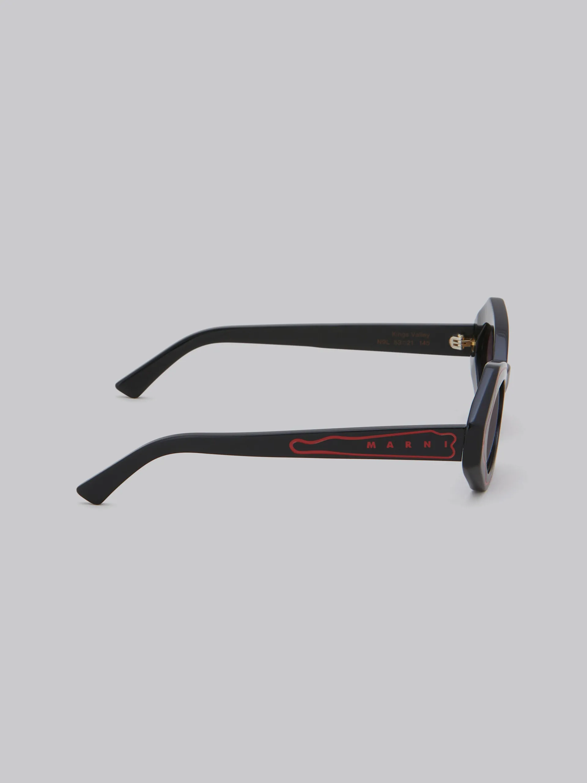 Sunglasses | Sunglasses>Marni Black Unlahand Sunglasses BLACKRED