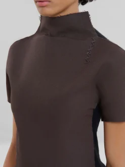 Knitwear><noscript><img width=