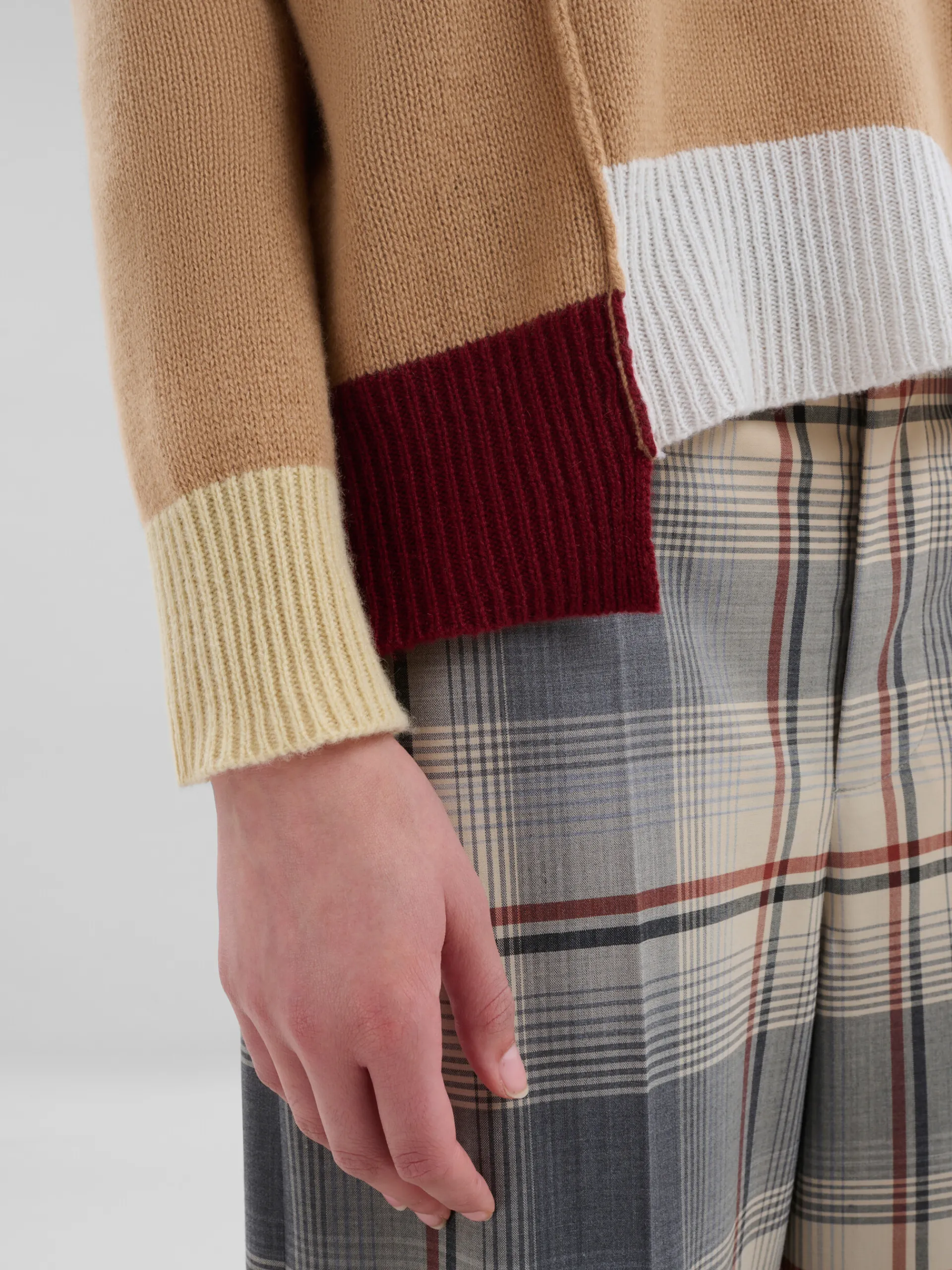 Knitwear>Marni Brown Colour-block Cashmere Jumper EARTHOFSIENA