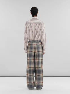Pants><noscript><img width=