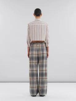Pants><noscript><img width=