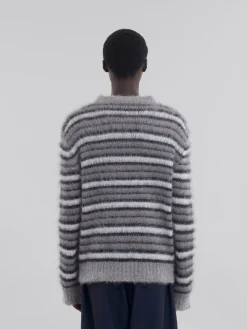 Knitwear><noscript><img width=