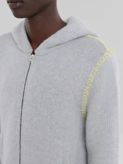 Knitwear><noscript><img width=
