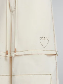 Pants><noscript><img width=