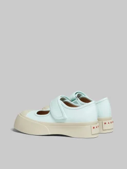 Sneakers | Pablo><noscript><img width=