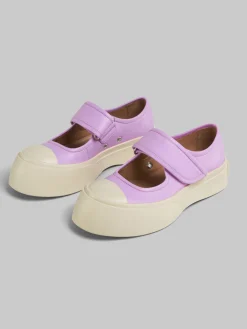 Sneakers | Pablo><noscript><img width=
