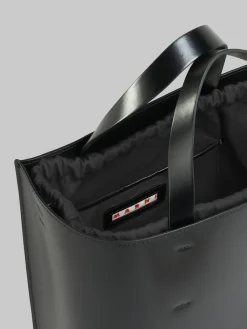 Tote Bags><noscript><img width=