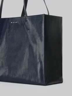 Tote Bags><noscript><img width=