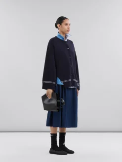 Knitwear><noscript><img width=