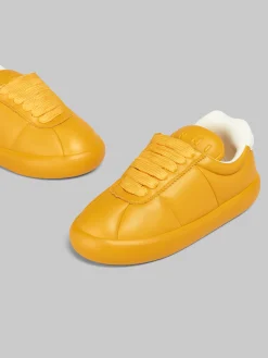 Sneakers><noscript><img width=