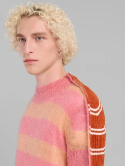 Knitwear><noscript><img width=