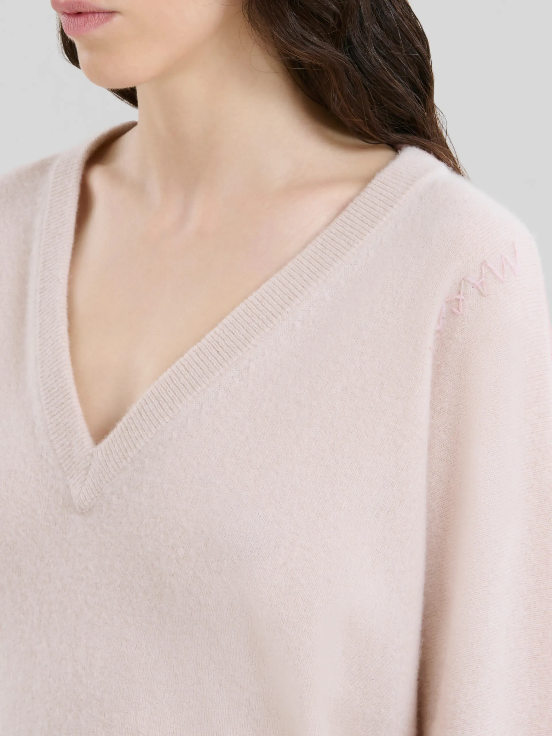 Knitwear>Marni Peach Pink Wool And Cashmere Color Block V-neck Sweater PALEPEACH