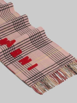 Scarves><noscript><img width=