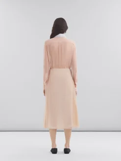 Skirts><noscript><img width=
