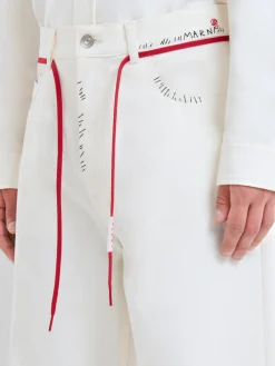 Pants><noscript><img width=