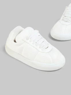 Sneakers><noscript><img width=